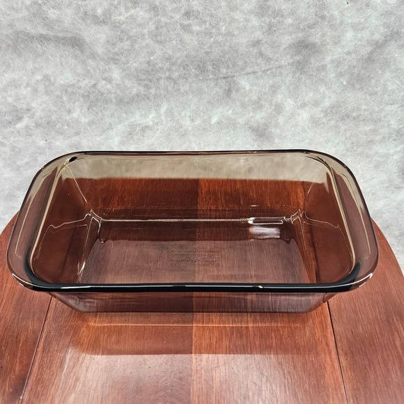 Vintage Pyrex Amber Glass Loaf Pan Corning NY USA Oven Microwave Safe 213 - Picture 1 of 5